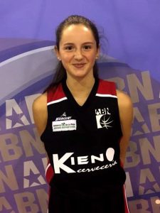 María
